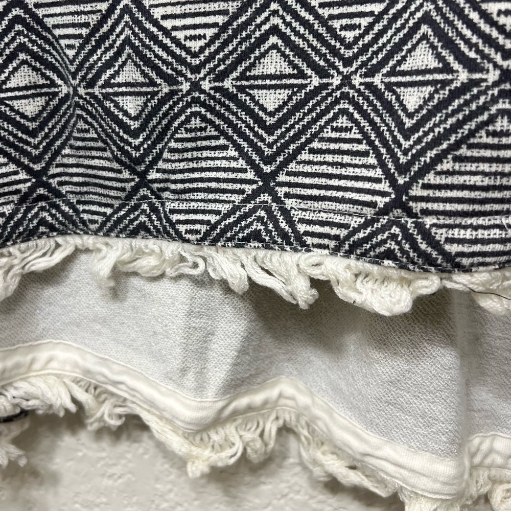 Alternative Hoodie Poncho Geometric Printed Fringe Hem Size M/L - Picture 7 of 10
